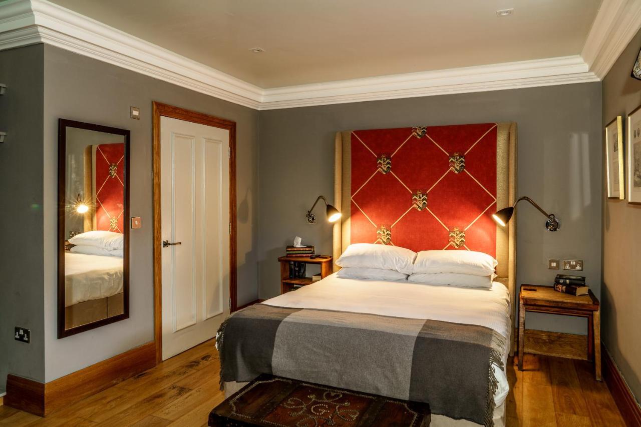The Castle Inn Harrogate Extérieur photo